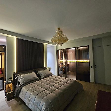 Blloku Suites, City Centre,Тирана Екстер'єр фото